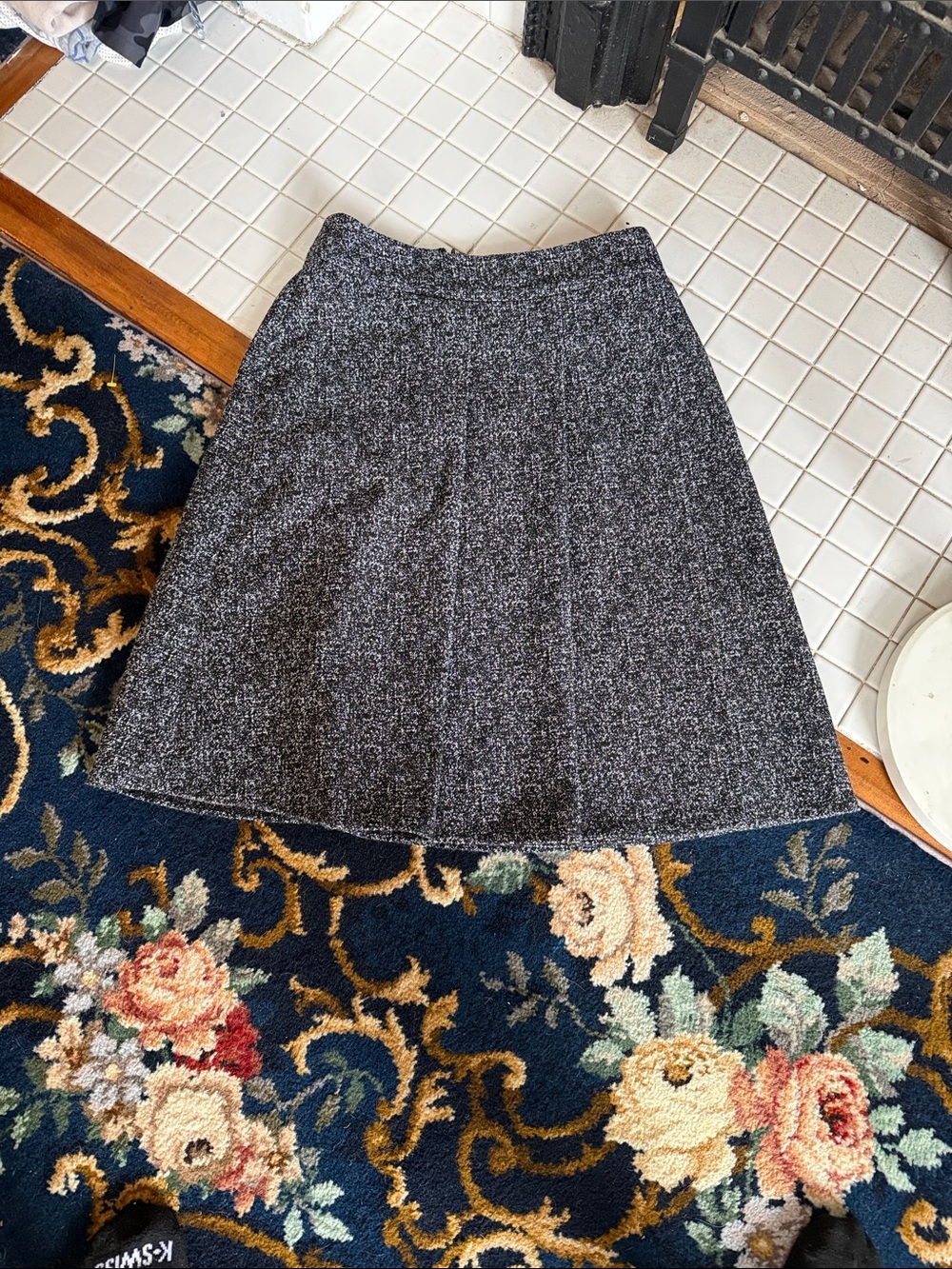 The Limited front pleat a line skirt- worn once